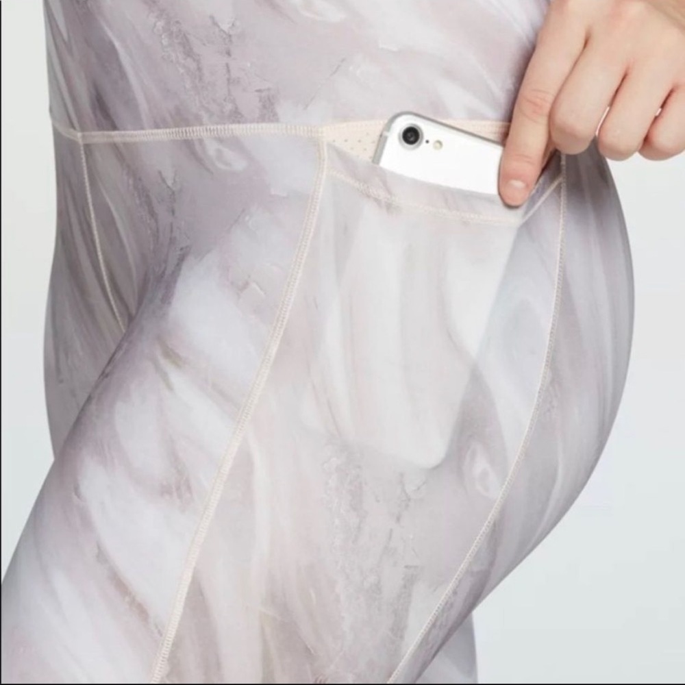 CALIA by Carrie Underwood Women's Energize Mesh Inset 7/8 Leggings size XS NWT